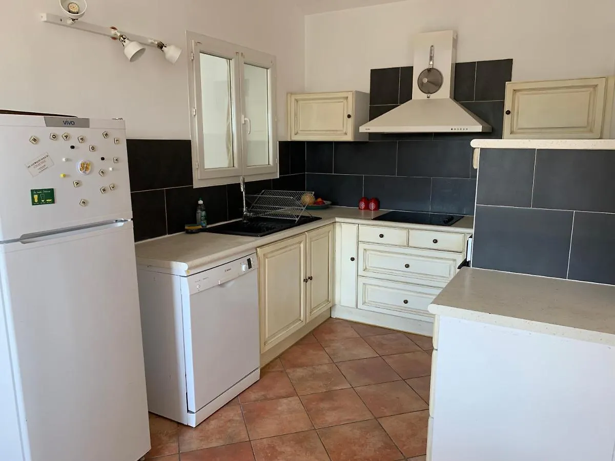 Villa Maison Au Calme Avec Jardin Et Parking, Proche De Tout ! à La Ciotat Hébergement de vacances